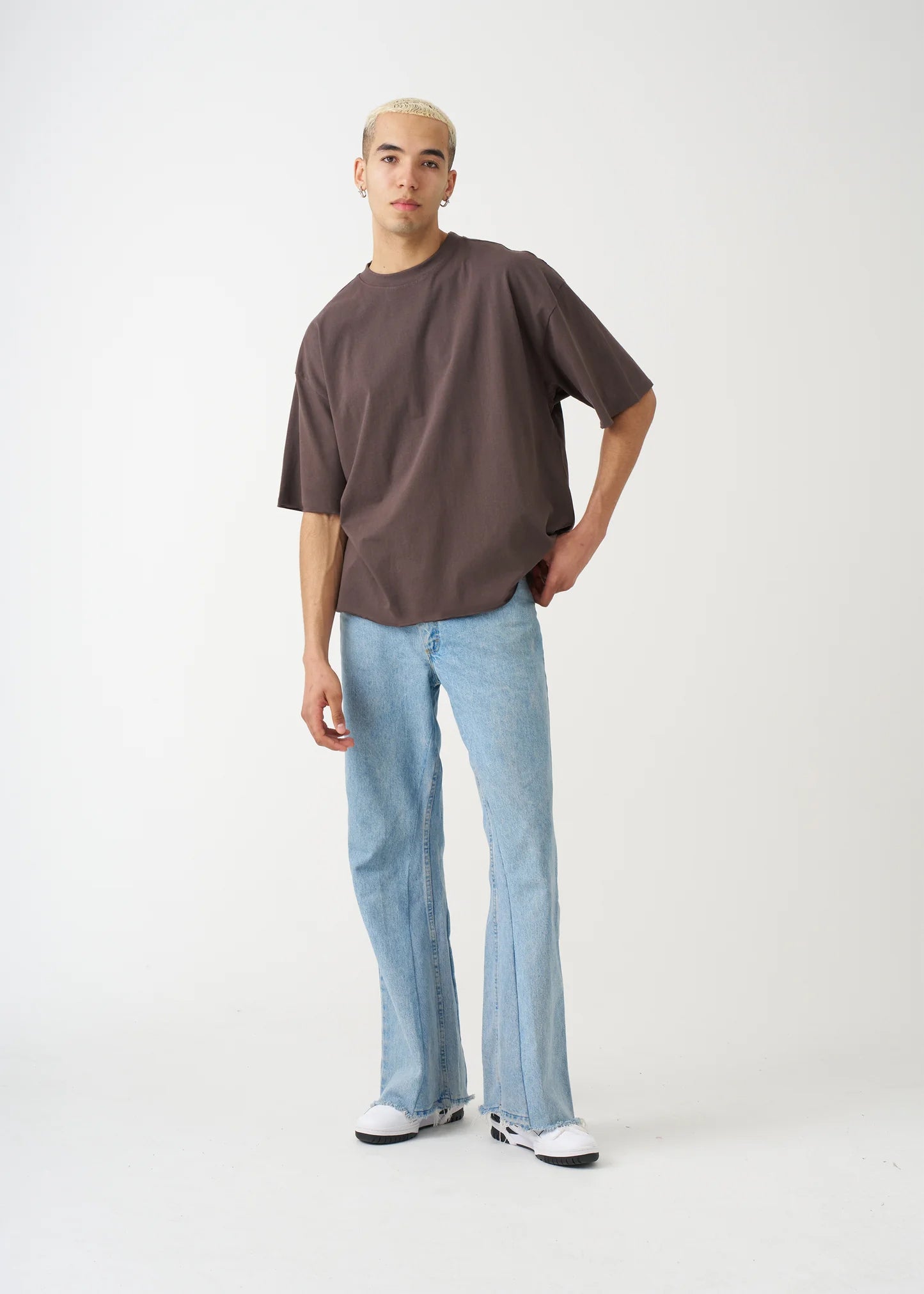 How to Crop Oversize T Shirt: Easy DIY Guide for Perfect Fit