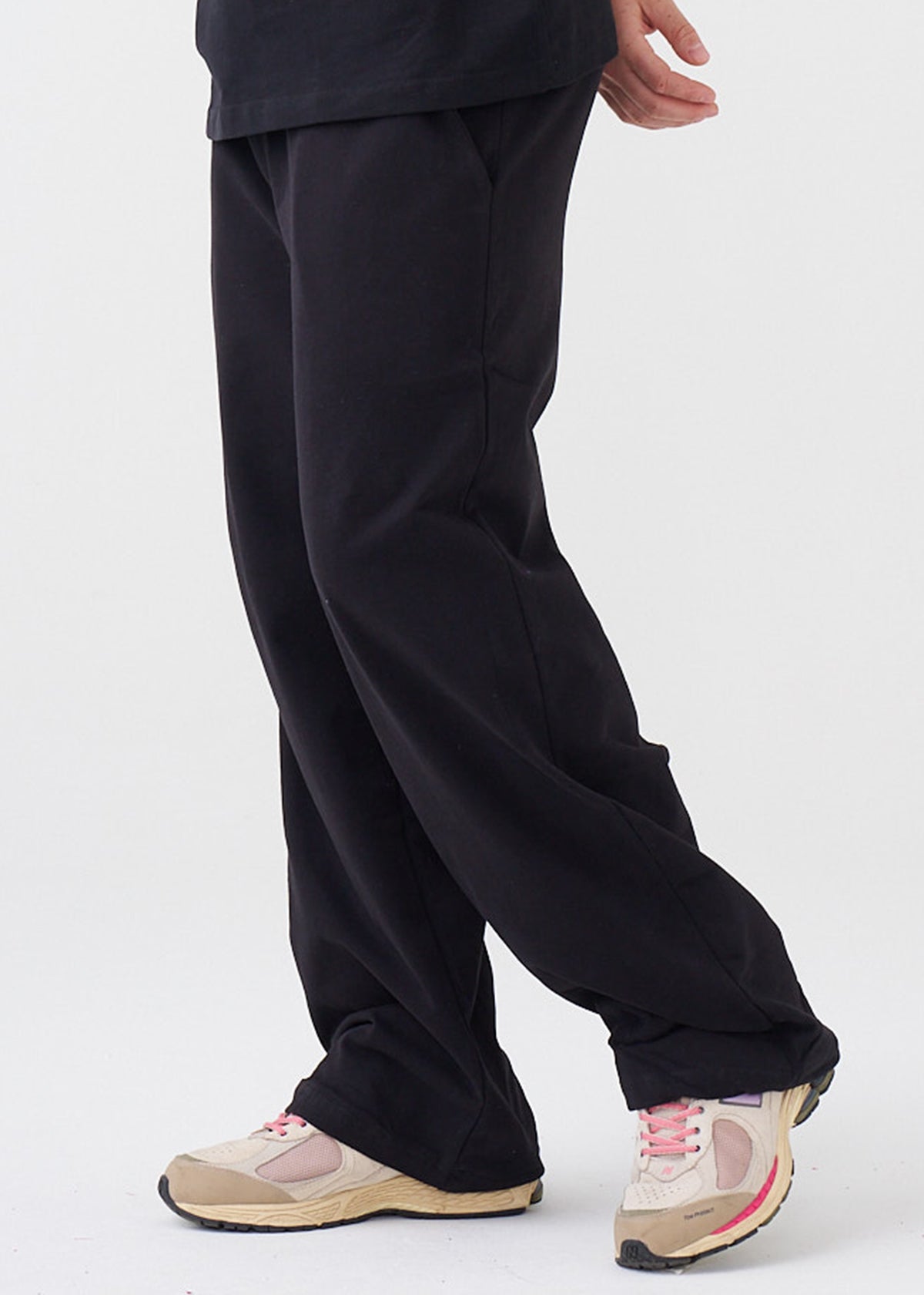 7.5 OZ Peached French Terry Oversized Open Leg Sweatpant