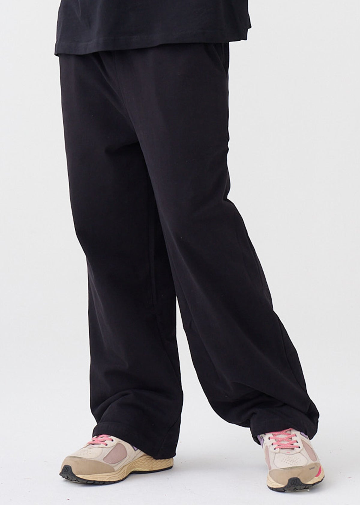 7.5 OZ Peached French Terry Oversized Open Leg Sweatpant