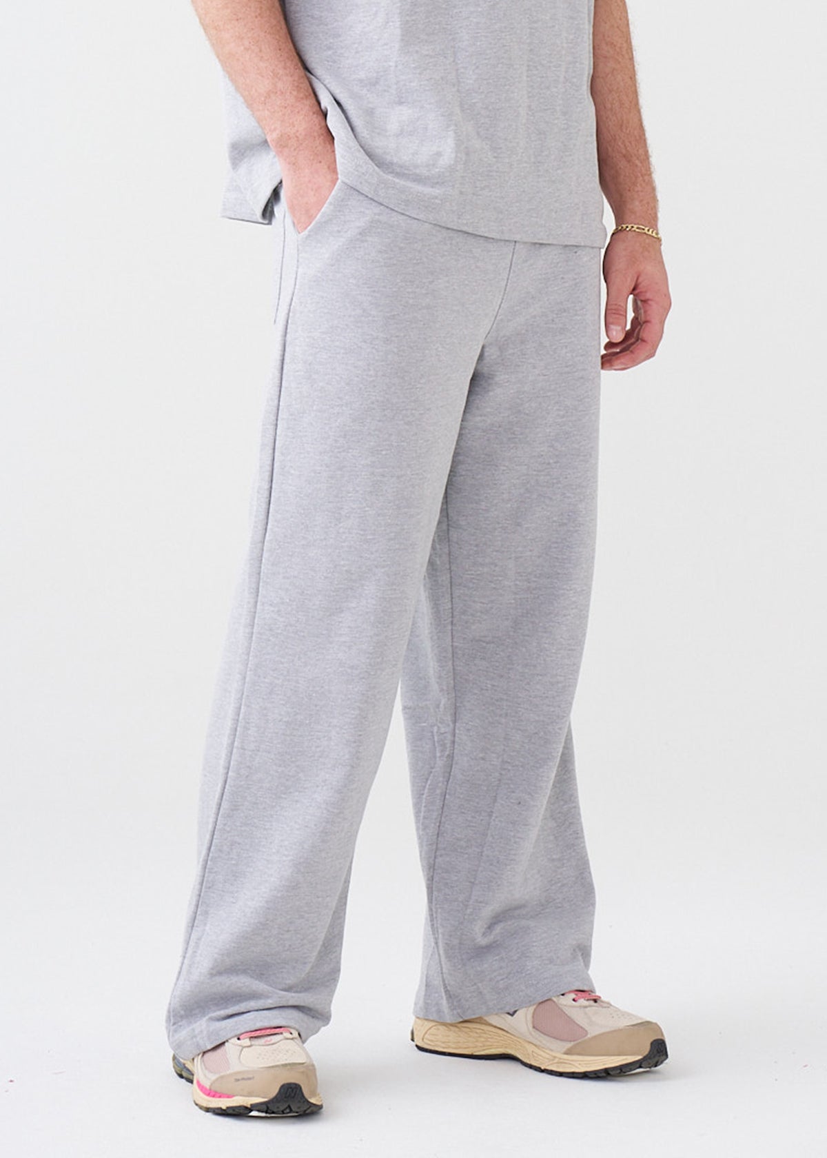 7.5 OZ Peached French Terry Oversized Open Leg Sweatpant