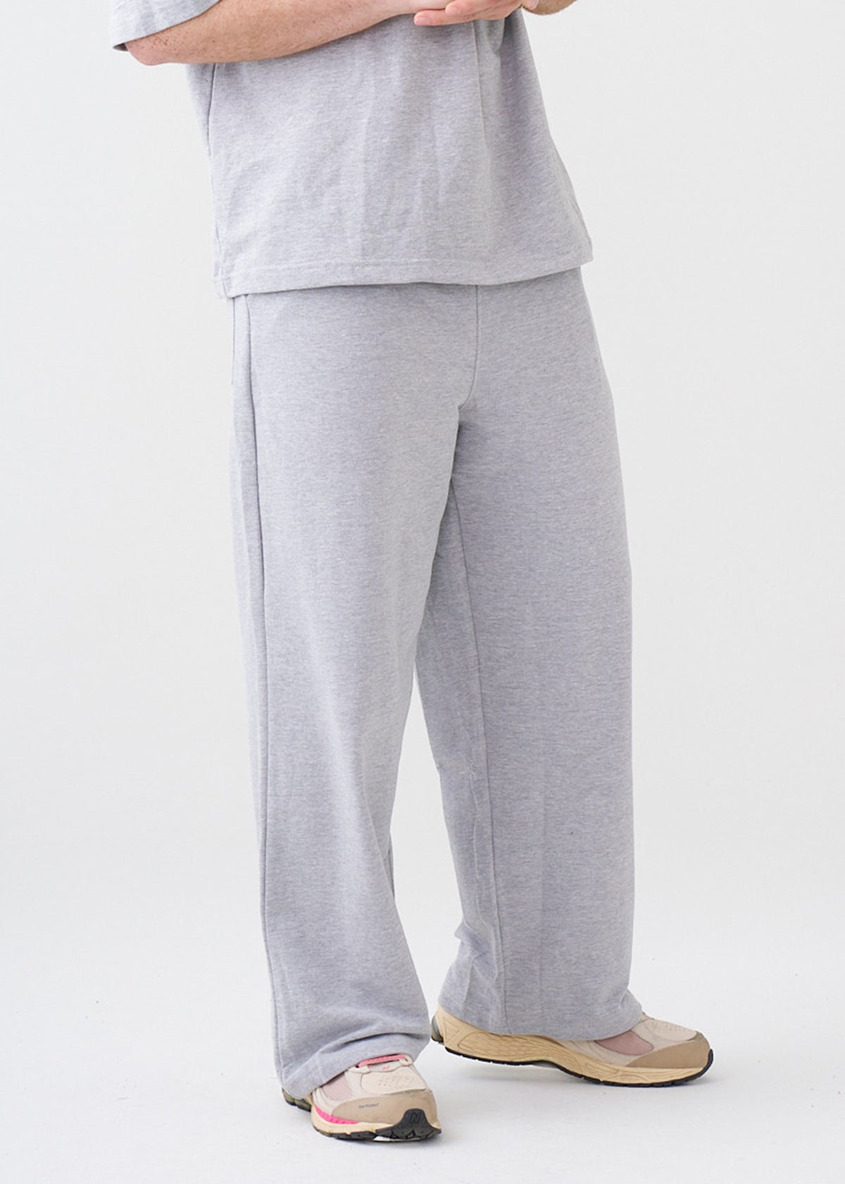 7.5 OZ Peached French Terry Oversized Open Leg Sweatpant