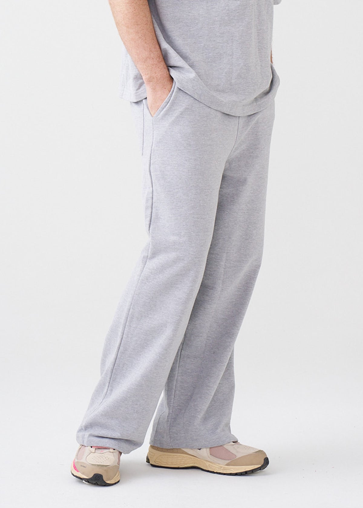 7.5 OZ Peached French Terry Oversized Open Leg Sweatpant