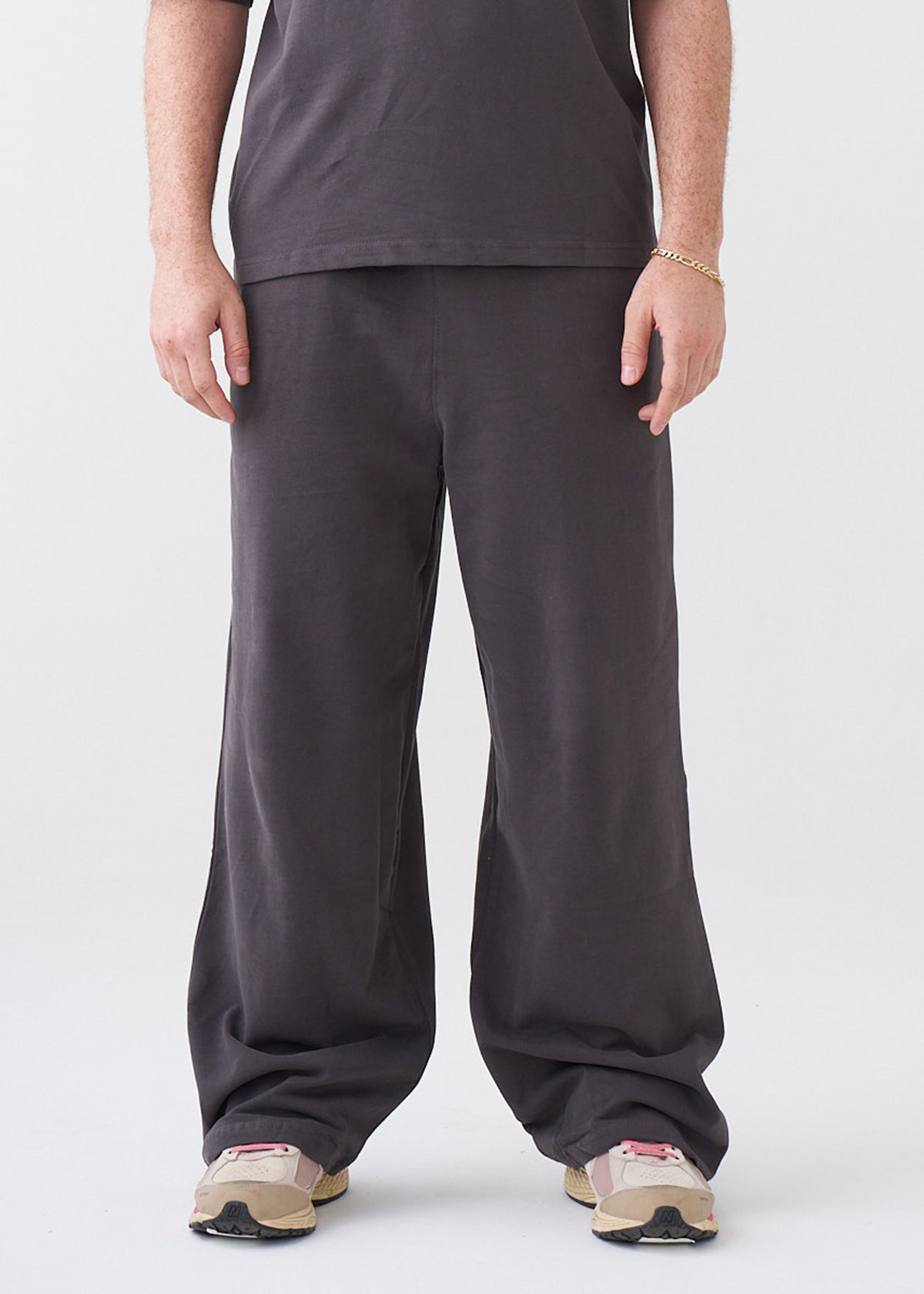 7.5 OZ Peached French Terry Oversized Open Leg Sweatpant