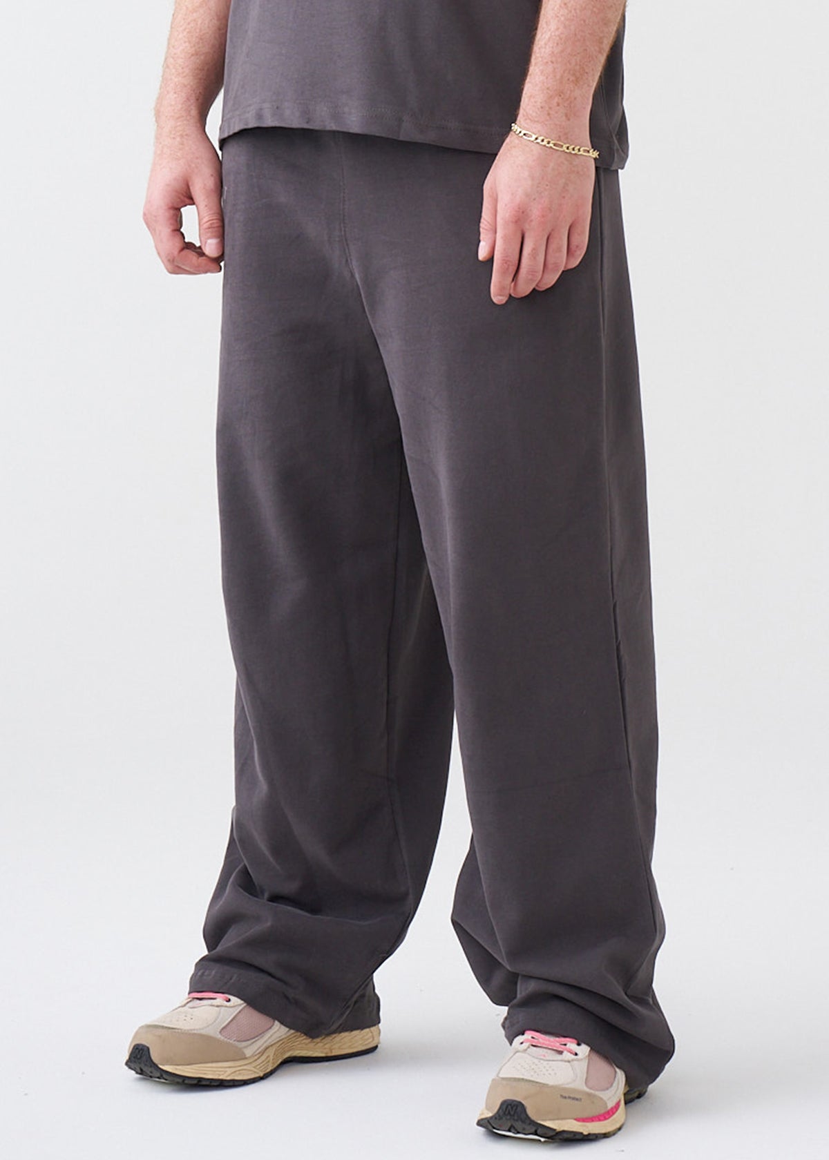 7.5 OZ Peached French Terry Oversized Open Leg Sweatpant