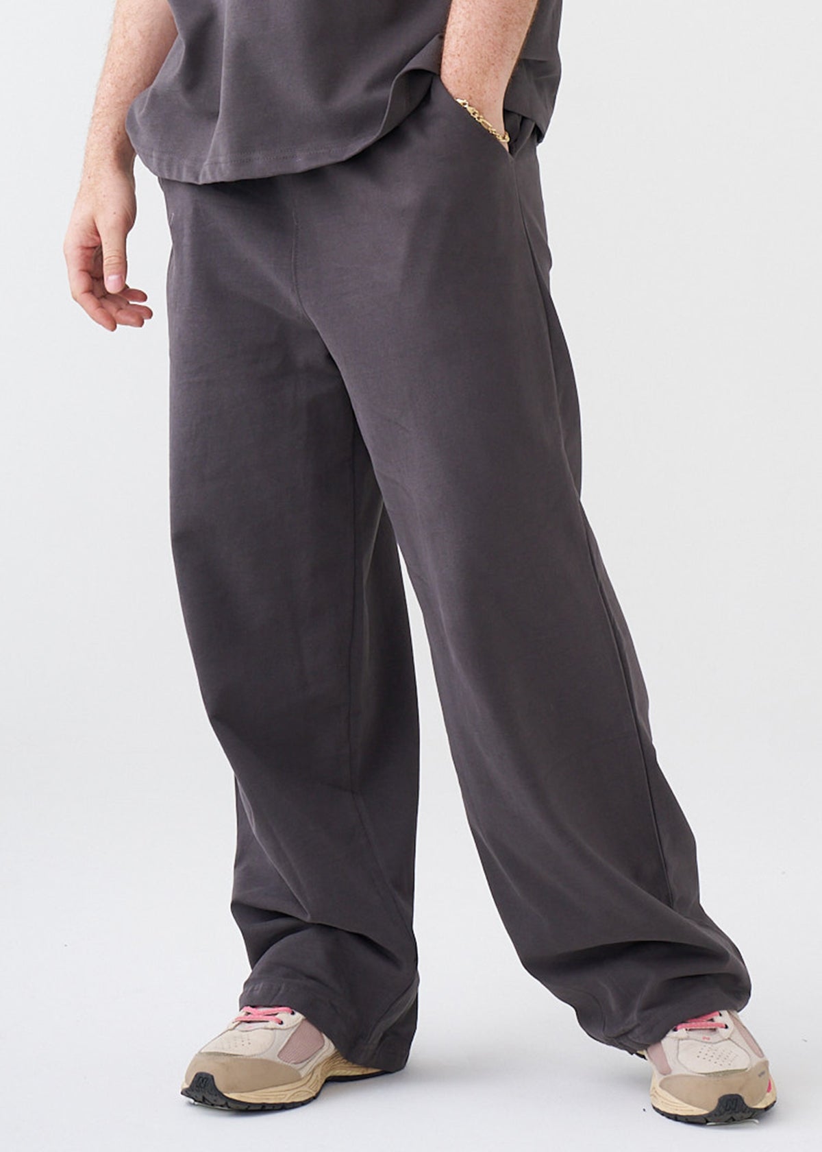 7.5 OZ Peached French Terry Oversized Open Leg Sweatpant