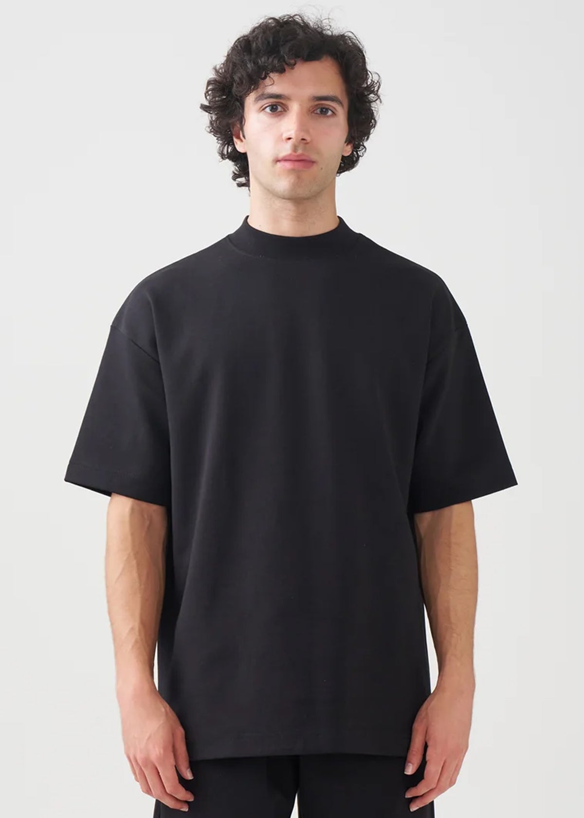 10 OZ Mock-Neck Oversized Interlock T-Shirt