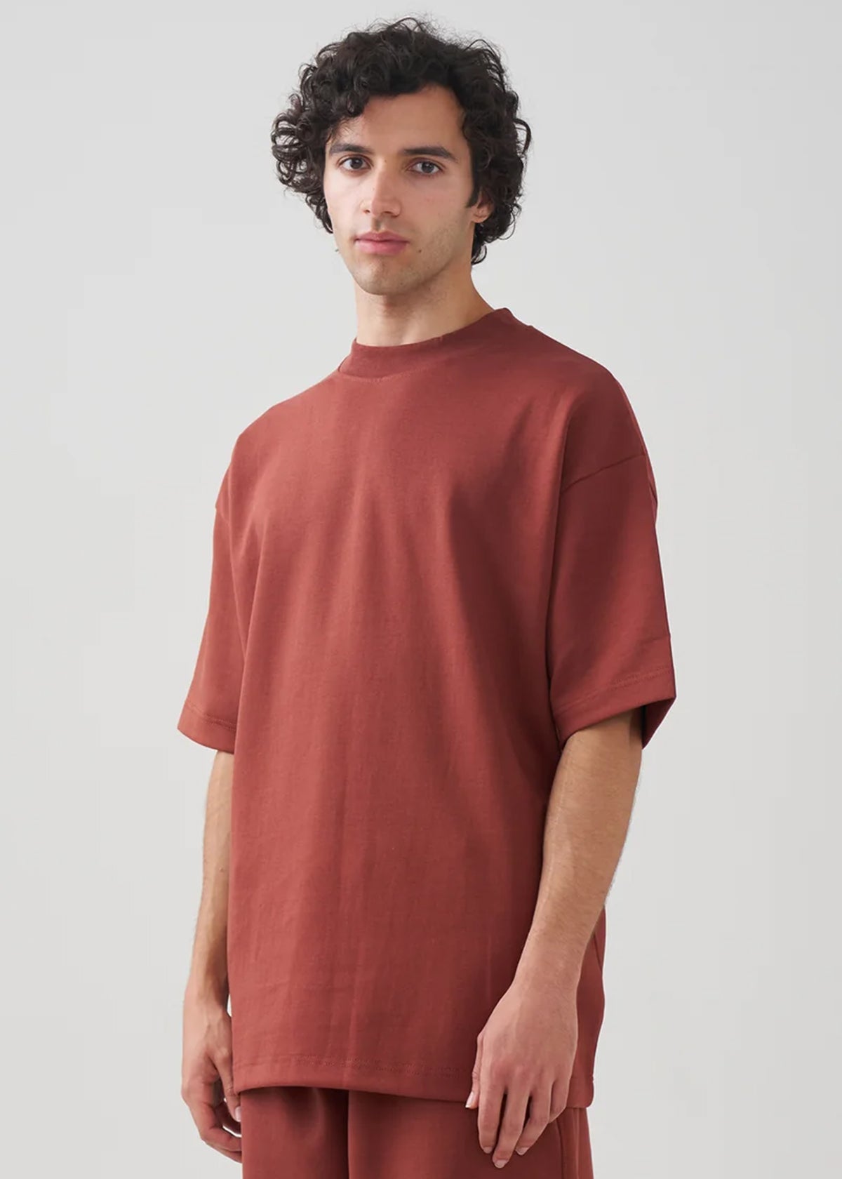 10 OZ Mock-Neck Oversized Interlock T-Shirt