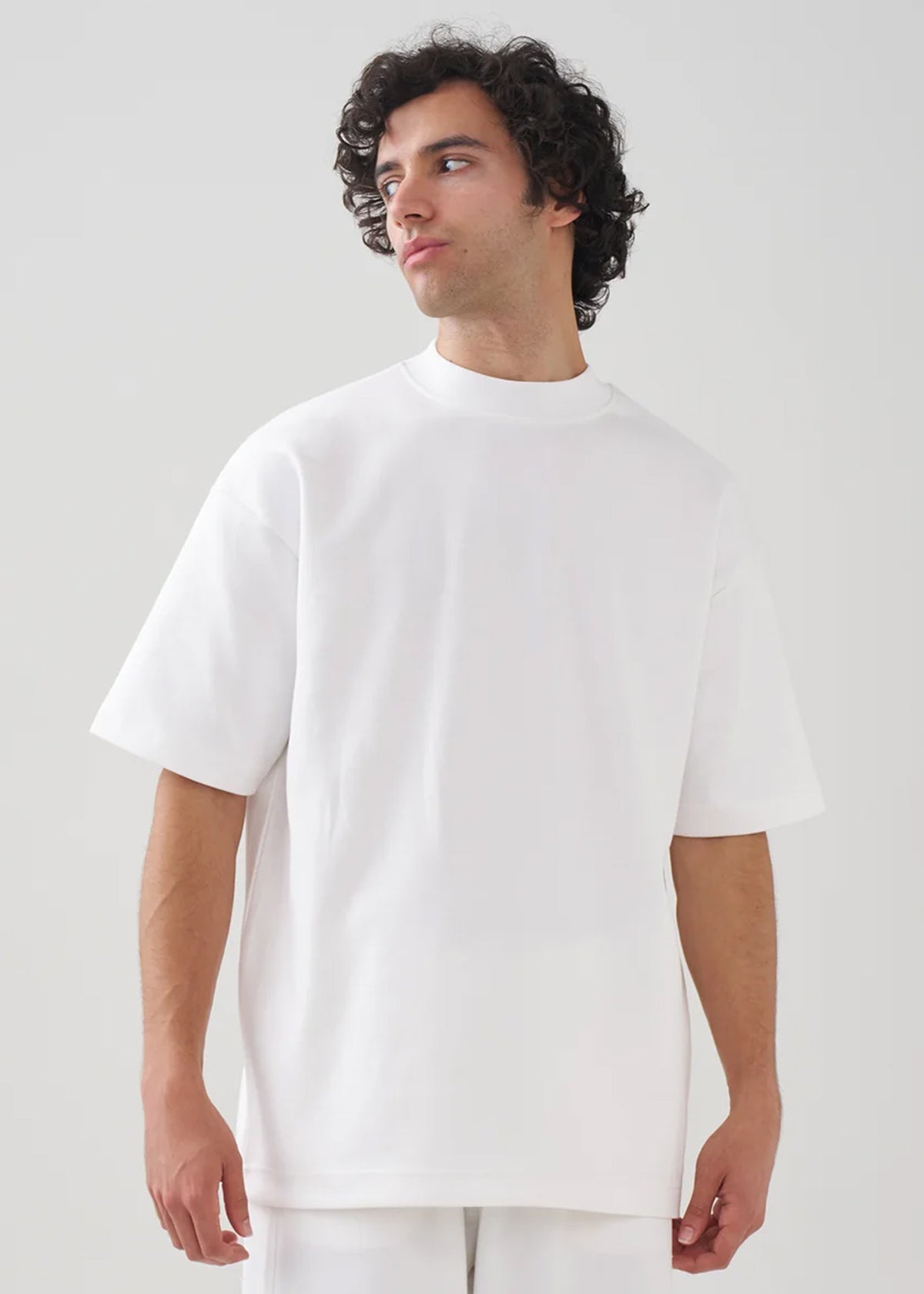 10 OZ Mock-Neck Oversized Interlock T-Shirt