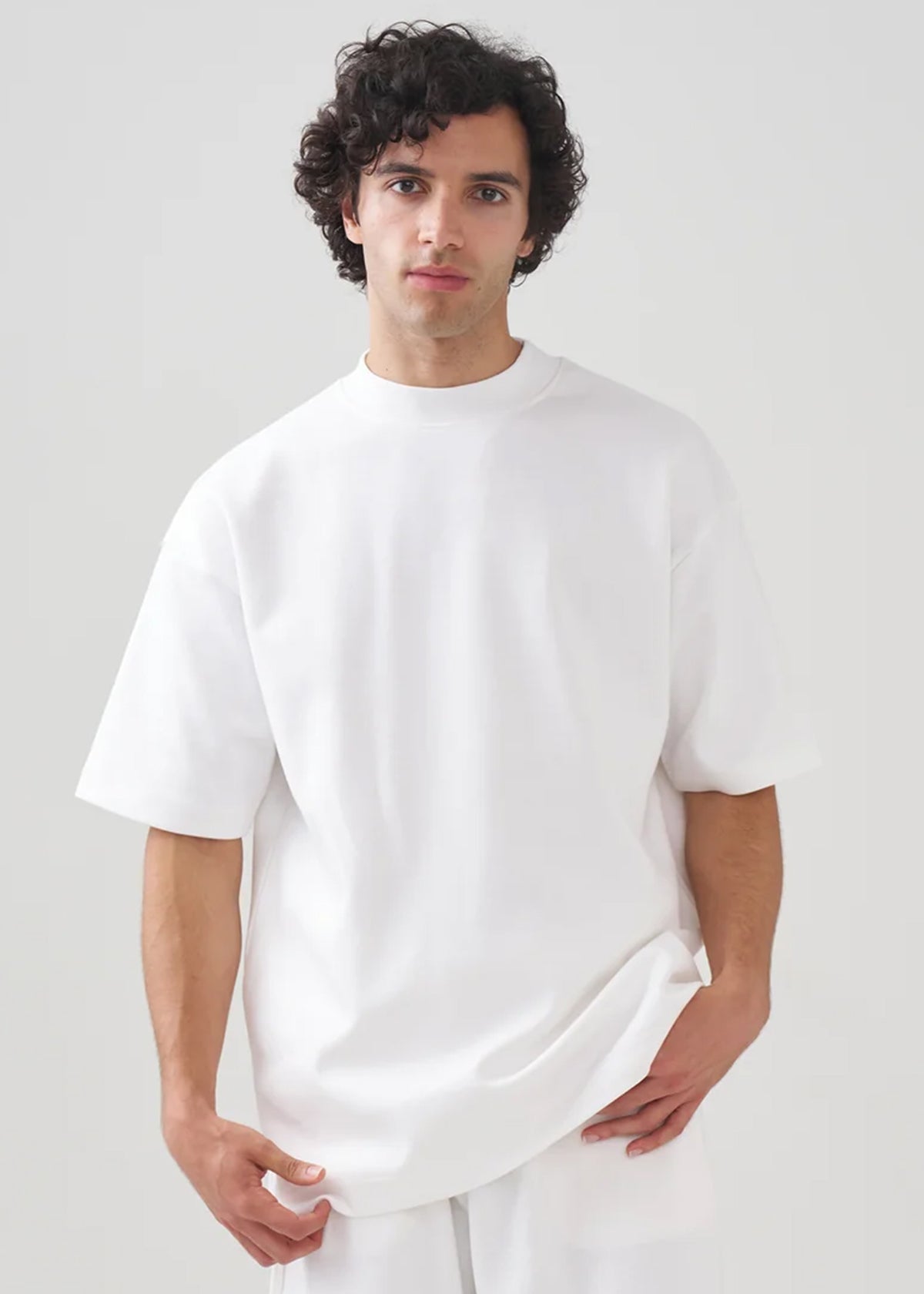 10 OZ Mock-Neck Oversized Interlock T-Shirt