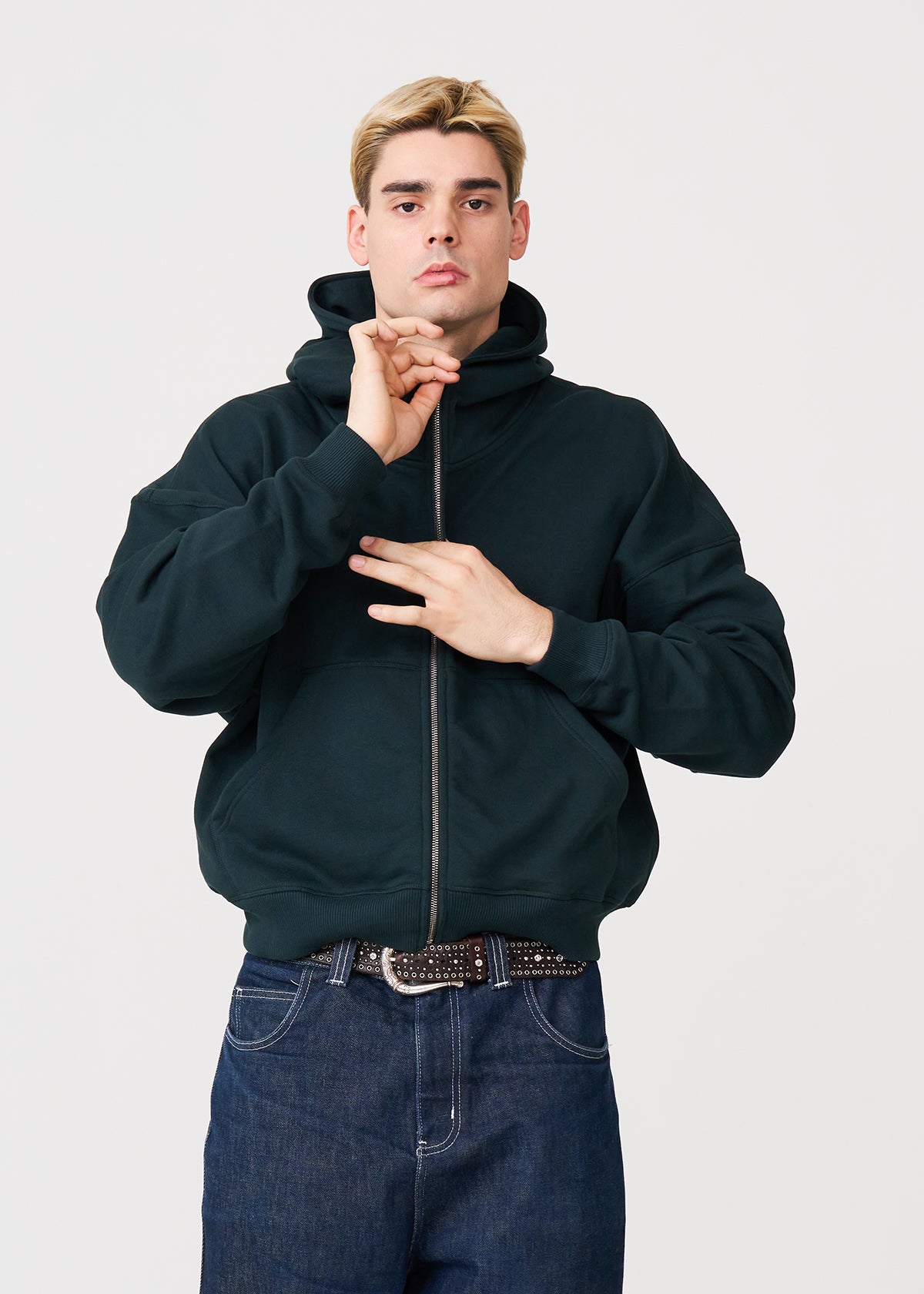 Oversized Heavyweight Full-Zip Sweatshirt