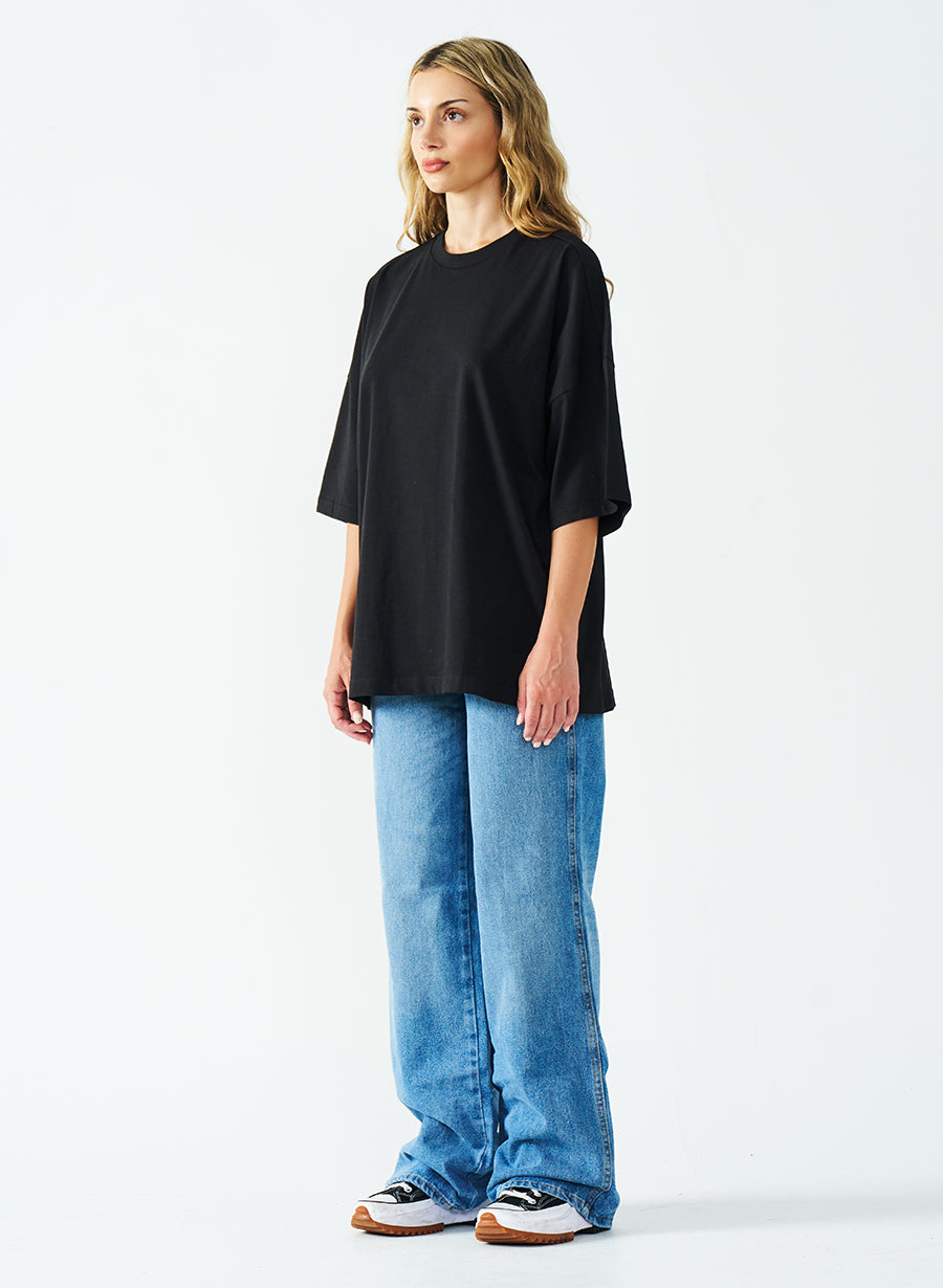 550 GSM LOW-RISE INDIGO JEANS