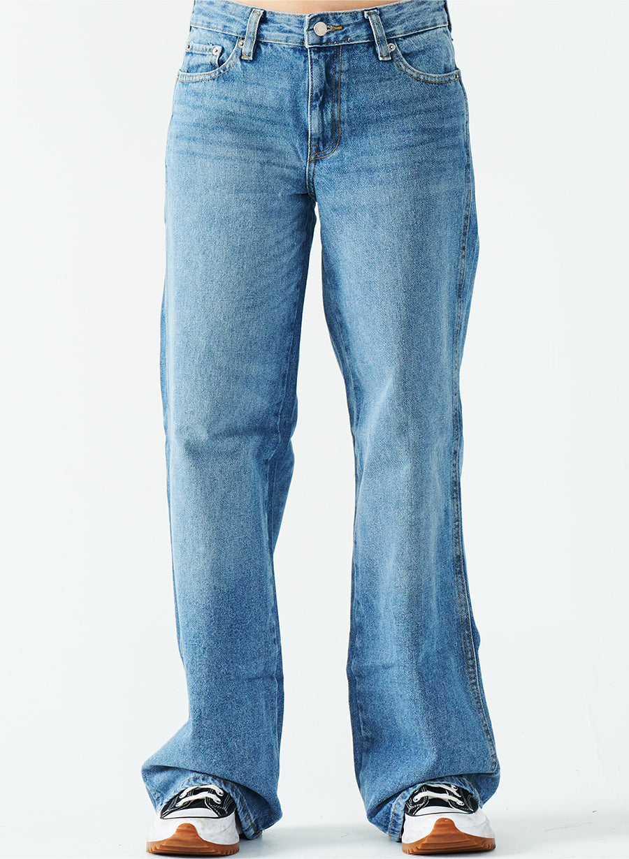 550 GSM LOW-RISE INDIGO JEANS
