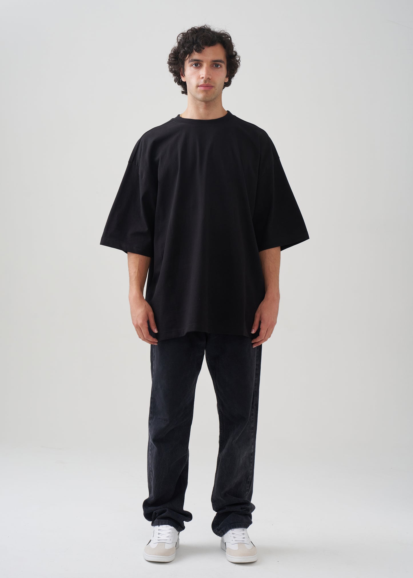 7 OZ Heavyweight Boxy Oversized T-Shirt